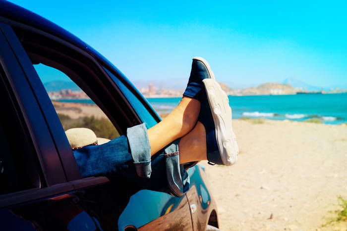 Безпечна сімейна подорож на автомобілі: 8 золотих правил. Безпечна подорож на машині — це запорука хорошого відпочинку.