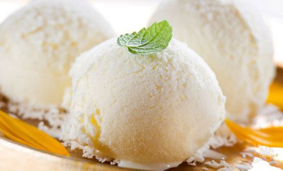 5 рецептів домашнього морозива, які змусять забути про магазинний пломбір