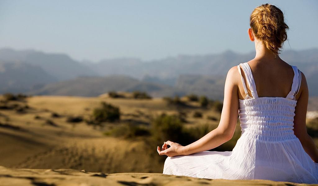 Медитація для жінок, яка допоможе поповнити запас енергії. Позбавлення від стресу і тривожності за допомогою медитації.