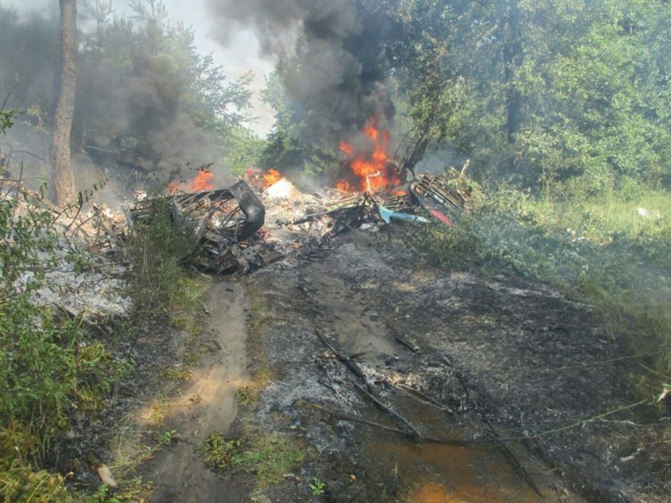 На Полтавщині сталася аварія літака: є постраждалі. У Полтавській області здійснив аварійну посадку та спалахнув літак АН-2, в якому були люди.