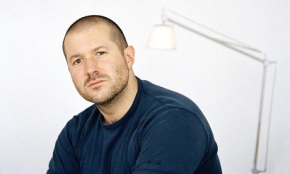 Головний дизайнер Apple, пропрацювавши майже 30 років, покидає компанію. Під його керівництвом був розроблений дизайн першого iMac, а також дизайн iPod, iPhone і Macbook.