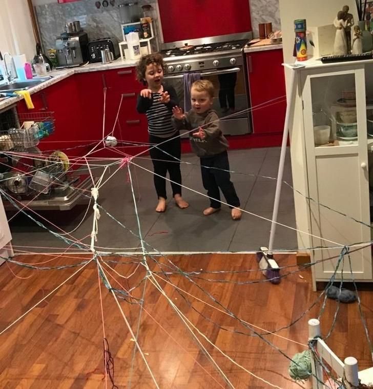 Яскраві приклади того, як батьки можуть вирішити навіть не вирішуване на перший погляд проблему. Коли у батьків багата фантазія.