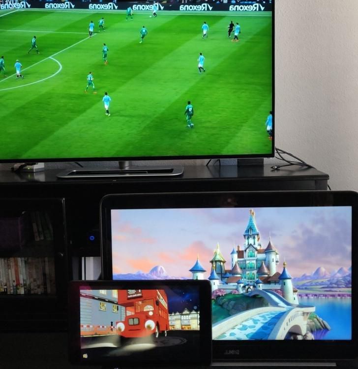 Яскраві приклади того, як батьки можуть вирішити навіть не вирішуване на перший погляд проблему. Коли у батьків багата фантазія.