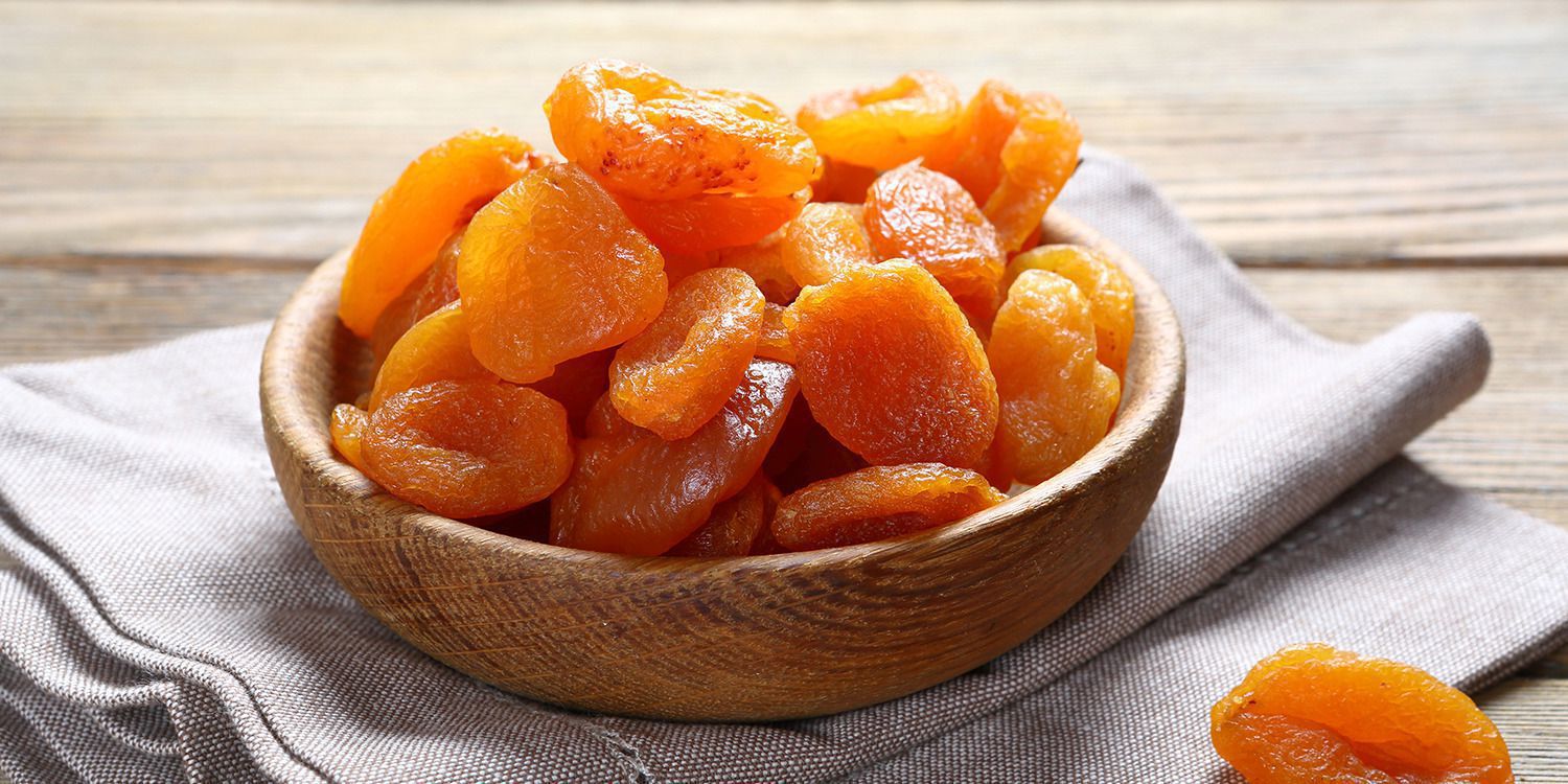 Як зробити курагу з абрикоса в домашніх умовах. Ви можете легко висушити абрикоси в духовці або на сонці своїми руками.