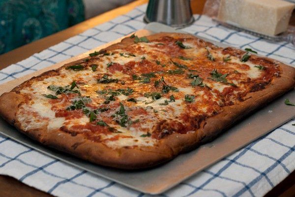 швидкий рецепт піци для тих, кому ліньки готувати