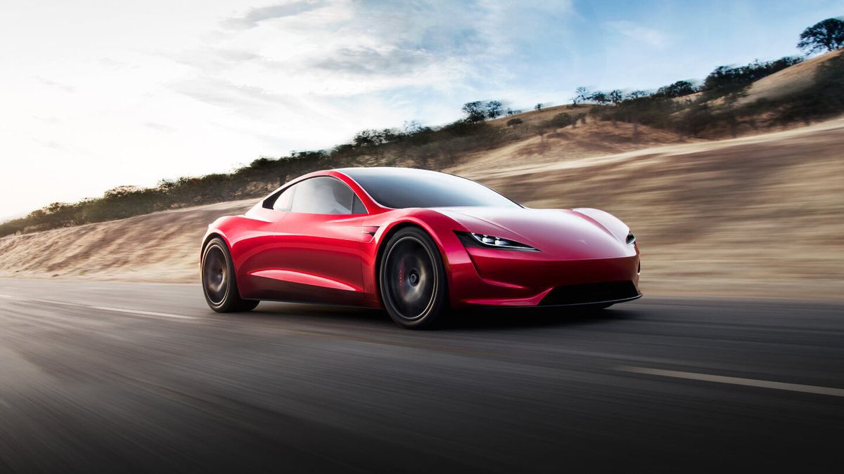 Tesla випробує автомобіль оснащений ракетними технологіями. Таку заяву зробив директор Tesla Ілон Маск, однак здебільшого інформація про Tesla Roadster тримається в секреті.
