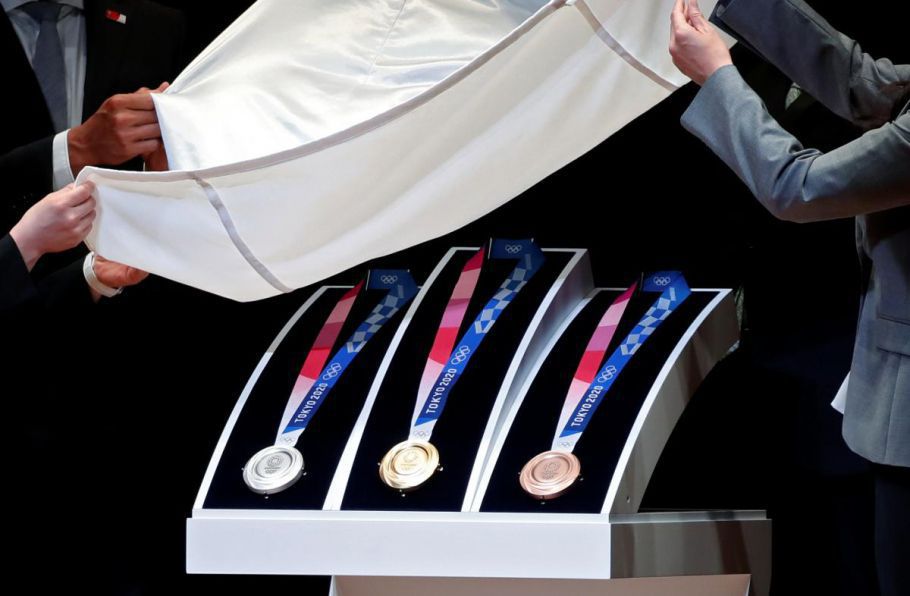 Медалі для Олімпіади-2020 в Токіо зробили з гаджетів. Для виготовлення Олімпійський комітет Японії зібрав 79 тонн гаджетів.