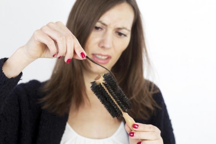 12 міфів про волосся, у які вірить більшість сучасних жінок. Міфи про волосся і досі існують.