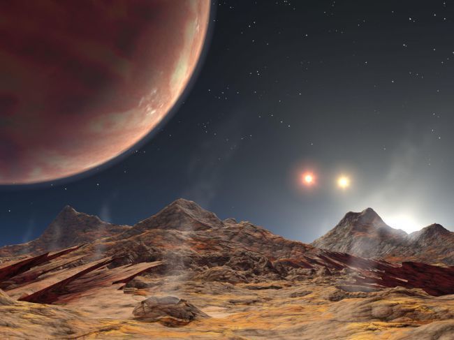 Вчені виявили екзопланету з трьома червоними сонцями. На думку вчених, є надія, що вона може бути придатною для життя.