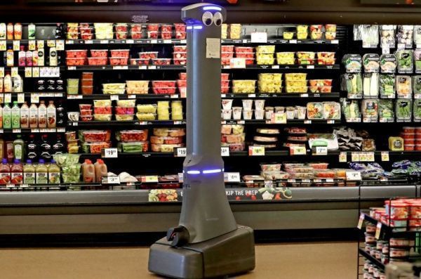 Для роботи в американських супермаркетах почали залучати роботів, але поки вони тільки лякають покупців. Ці роботи повинні стежити за порядком у магазині.