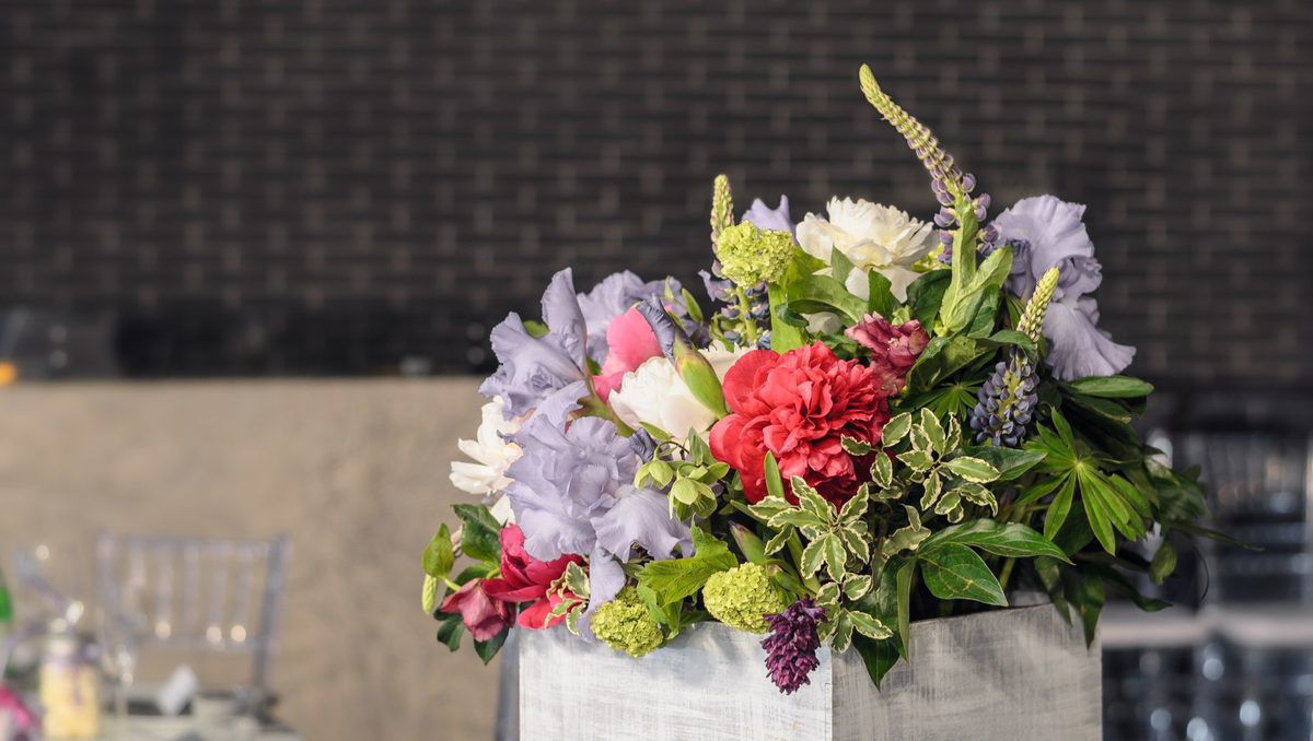 Весільний букет нареченої: чи можна кидати і ловити, значення квітів. Мало хто знає, що кількість квітів для букета теж має значення.