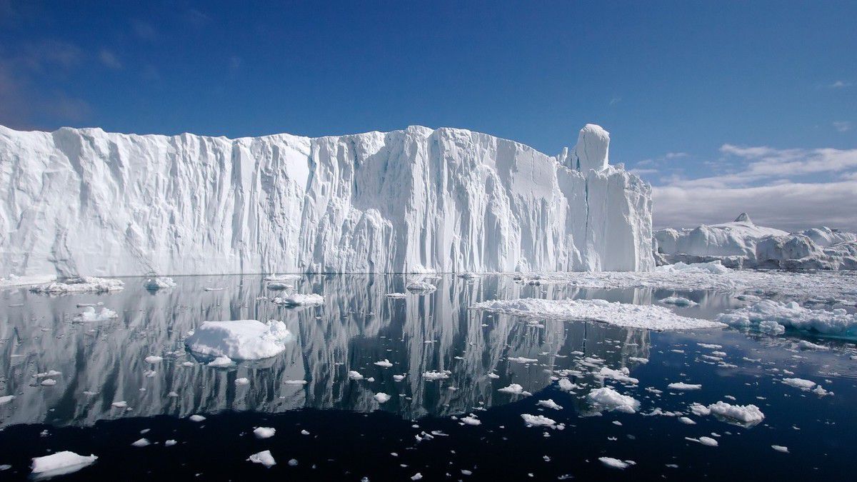 Скоро полюси розтануть! В Арктиці 35°C. Це абсолютний рекорд за всю історію.