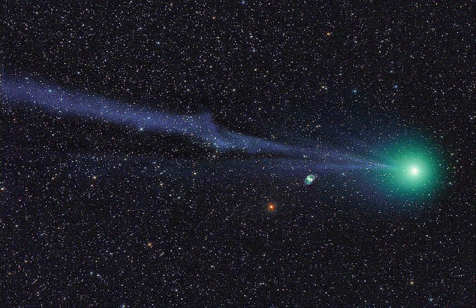 Вчені показали відео зіткнення комети з Сонцем. Апарат SOHO зафіксував смерть ще однієї комети.