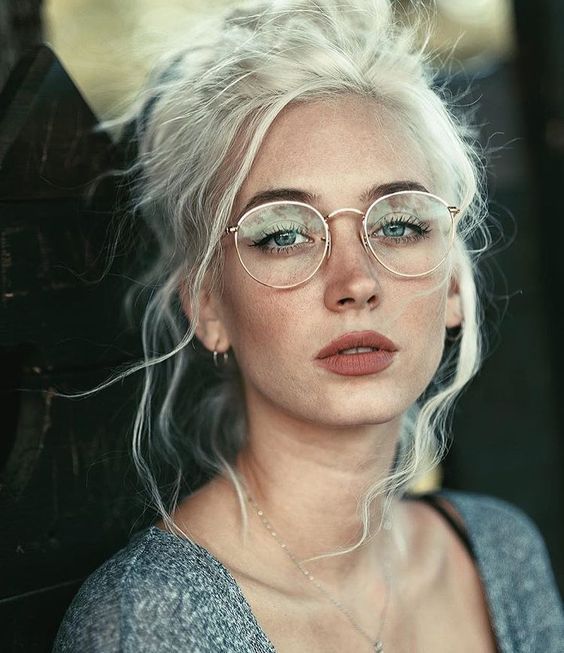 Як підібрати окуляри на будь-який смак. Ця стаття допоможе вам підібрати окуляри для будь-якого образу.