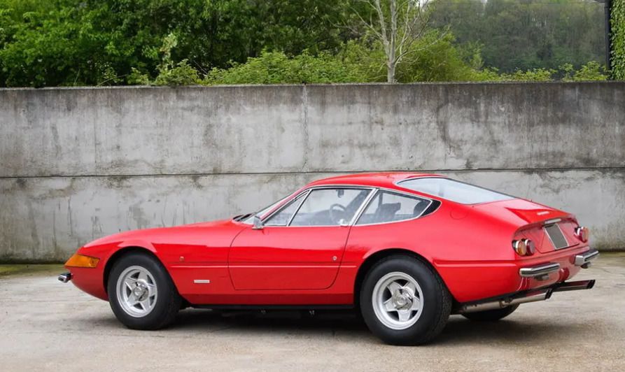 На аукціоні продадуть першу Ferrari Елтона Джона. Ferrari 365 GTB/4 1972 року випуску пустять з молотка 21 вересня.