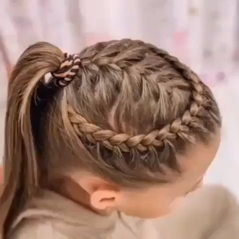 Зачіски для дівчаток на 1 вересня: Топ-3 самих красивих ідей. Напередодні 1 вересня хвилюються не тільки школярі, але й їхні батьки.