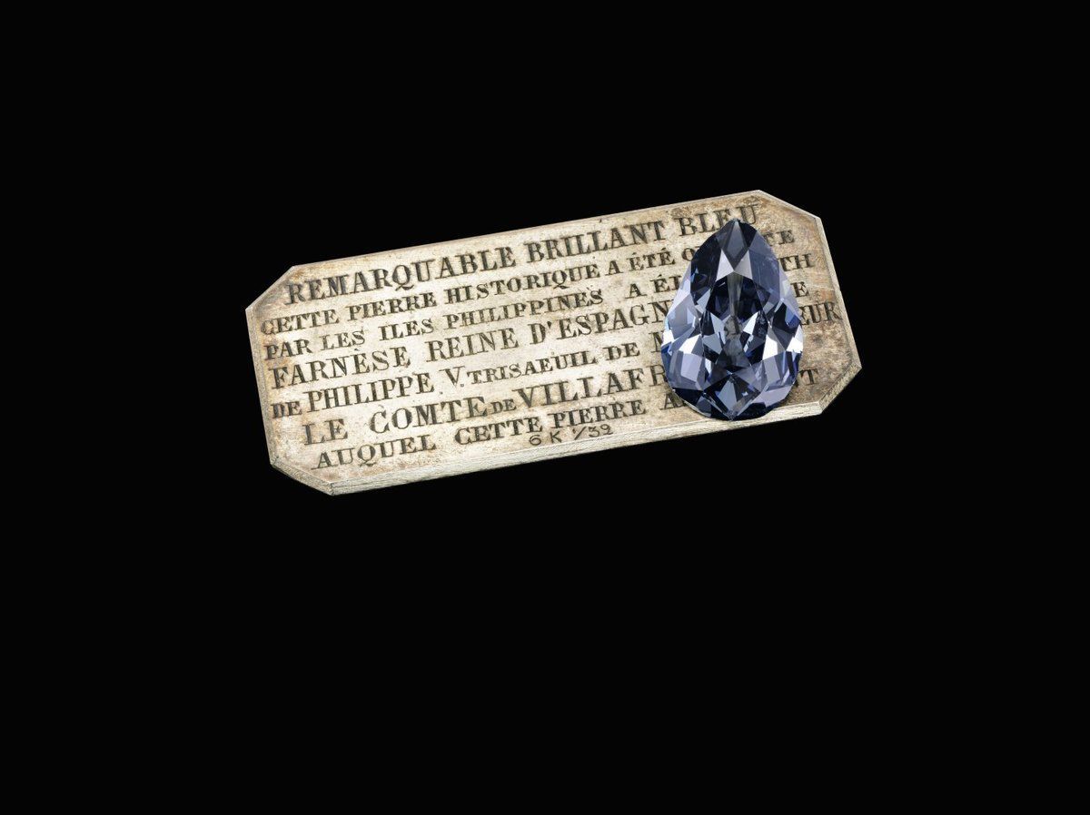 Bvlgari подарували нове життя 300-річному діаманту. Рідкісний камінь, чия історія сягає початку XVIII століття, був здобутий на алмазних копальнях Голконда в Індії.