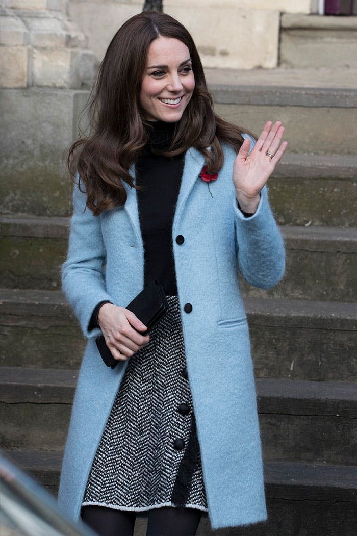 Кейт Міддлтон і Меган Маркл рекомендують: пальто на осінь від герцогинь. Рекомендації Кейт Міддлтон і Меган Маркл щодо вибору пальта.