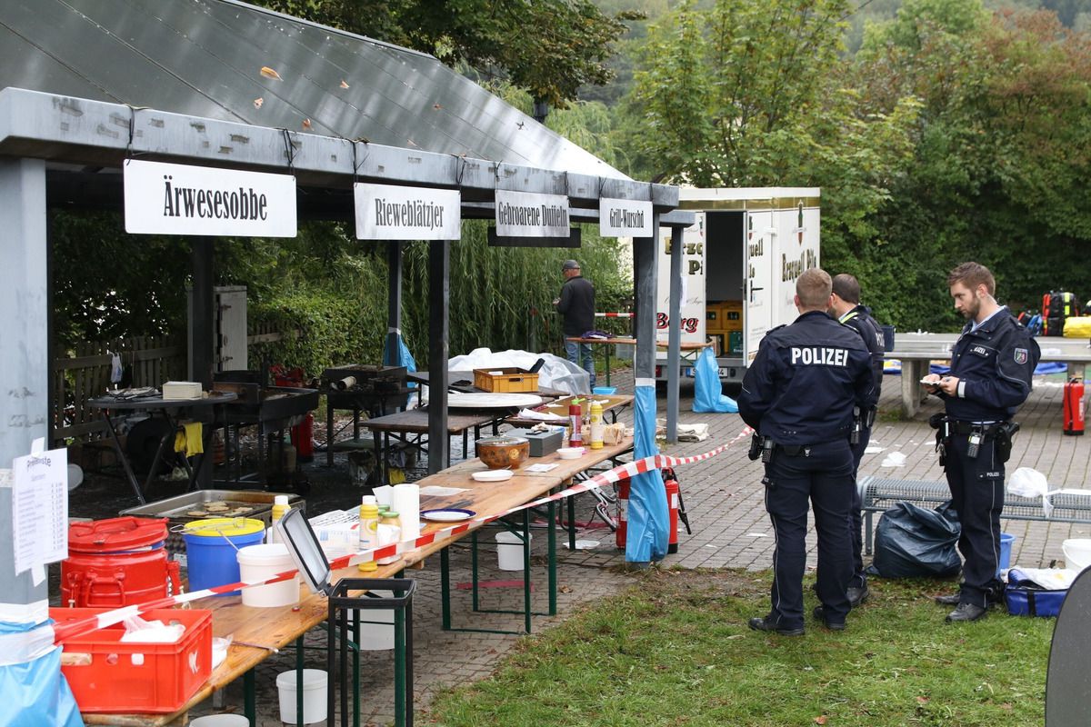 На фестивалі їжі в Німеччині прогримів вибух: потерпіли 14 осіб. У німецькому місті Фройденберг під час традиційного фестивалю Brauchtumsfest трапився вибух.