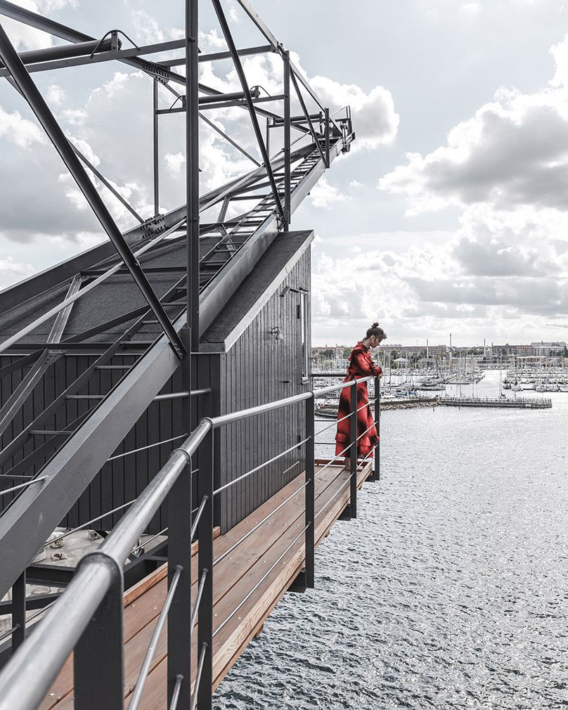 У Копенгагені у підйомному крані відкрили спа-салон. Столиця Данії продовжує дивувати.
