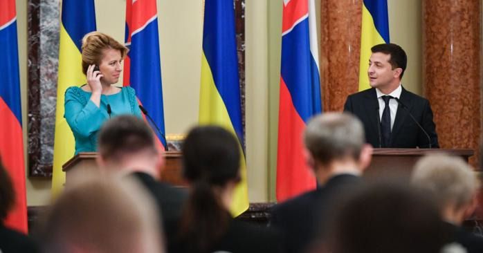 Україна і Словаччина підписали газову угоду. Країни підписали угоду про спільну експлуатацію транскордонної ділянки нафтопроводу «Дружба».