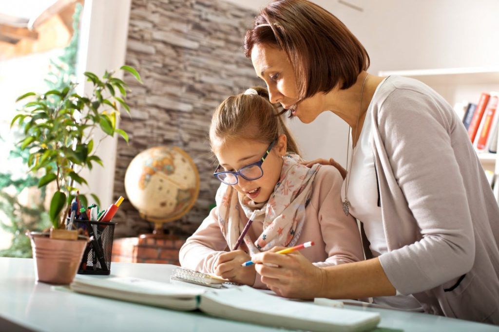 Топ-7 порад, які стануть у нагоді батькам і школярам під час виконання домашніх завдань. Ці поради допоможуть дитині вдало виконувати домашнє завдання.