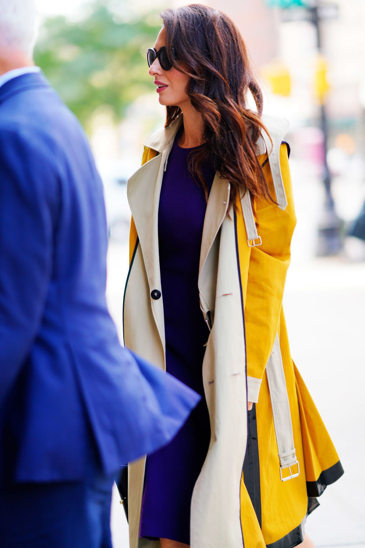 Наймодніше пальто осені-2019, як у модниці Амаль Клуні. Про цей образ тепер мріємо ми всі!