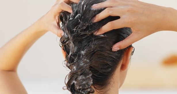 Як слід користуватися бальзамом для волосся, щоб він виявився більш ефективним. Таким засобом для волосся треба вміти правильно користуватися.