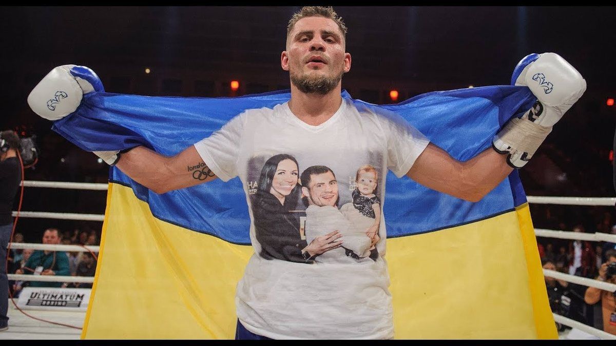 Денис Берінчик розгромив Морено і захистив титул чемпіона WBO International. Український боксер Денис Берінчик без проблем захистив титул чемпіона WBO International.