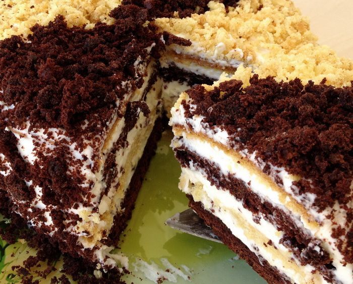 медовий торт «домашній» — десерт, який припаде до душі кожному
