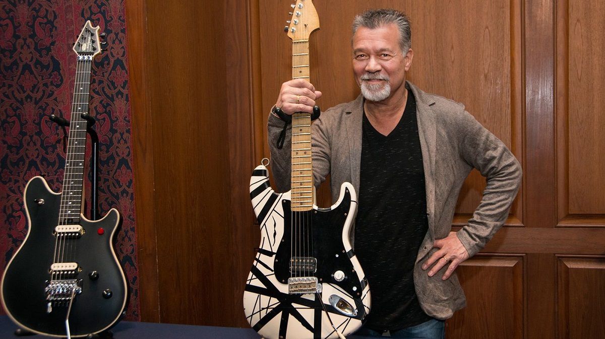 Відомий гітарист захворів на рак горла з-за того, що часто тримав у роті металевий медіатор. Едді Ван Халену діагностували рак майже 20 років тому.