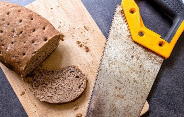 7 способів, як ще можна використати черствий хліб. Черствий хліб не варто викидати.