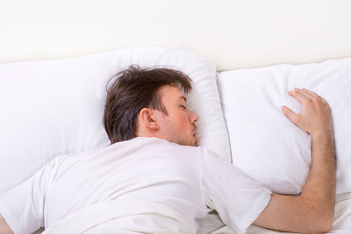 В якому положенні не варто лягати спати, щоб не нашкодити своєму організму. Від того як ми лежимо залежить наше здоров'я.