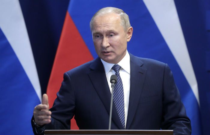 Путін назвав умови для транзиту російського газу через Україну та прямого постачання. Володимир Путін заявив, що для укладення контракту з транзиту російського газу через Україну необхідно обнулення судових претензій між Газпромом і Нафтогазом.