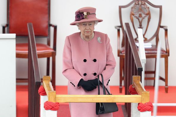 6 законів, які може порушувати Єлизавета II. Які закони не писані королеві Британії?