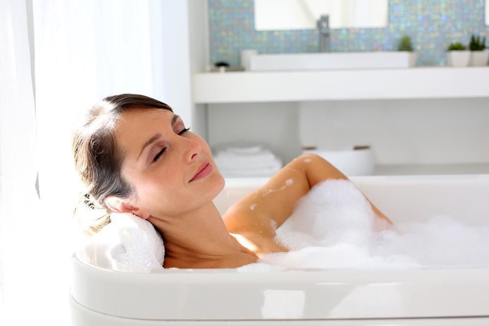 Основні та прості правила прийняття домашньої ванни. Ванна — одна з найприємніших, простих і ефективних процедур для здоров'я і краси.