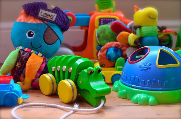 На українському ринку виявили іграшки з перевищеним вмістом свинцю. За результатами проведених перевірок, суб'єктам господарювання заборонили постачати продукцію на споживчий ринок.