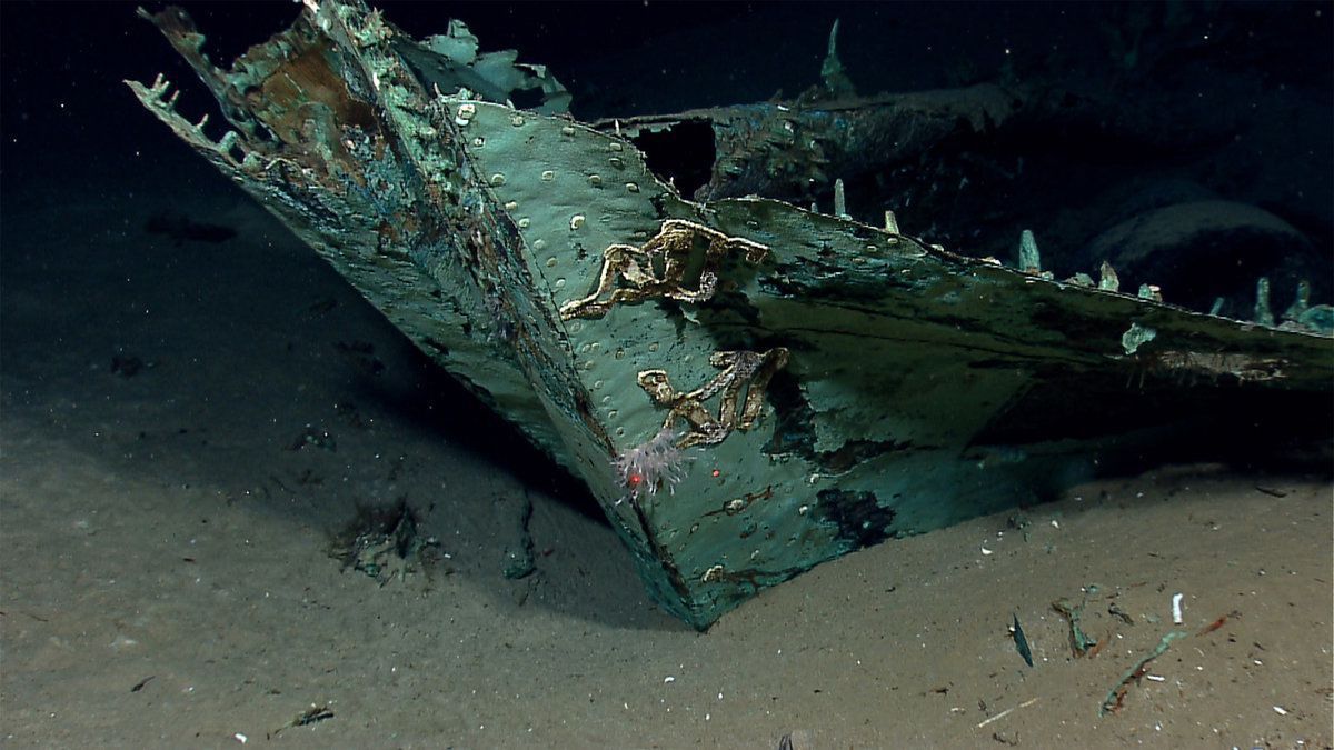 Дайверами був знайдений «корабель-привид» XIX століття на дні озера Мічиган. Шхуна W. C. Kimball затонула в 1891 році, весь екіпаж безслідно зник. Її доля залишалася невідомою до останнього часу.