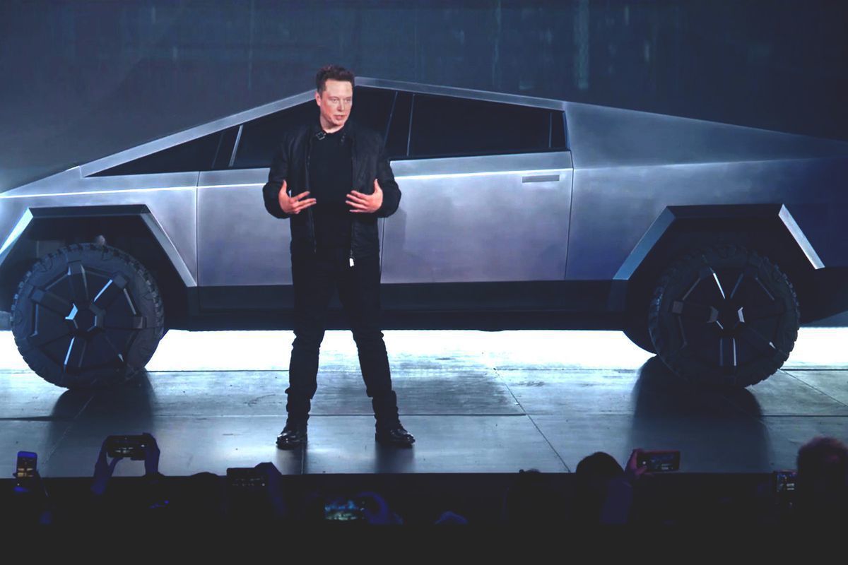 Ілон Маск презентував перший електричний пікап Cybertruck. Tesla Cybertruck виглядає досить незвично і викликає абсолютно різні емоції в автолюбителів.