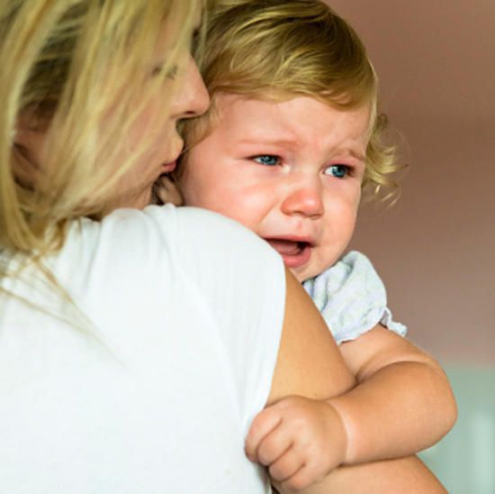 Головна порада батькам: що робити, якщо дитина плаче. Найголовніше при вихованні малюка — дотримуватись батьківського інстинкту.