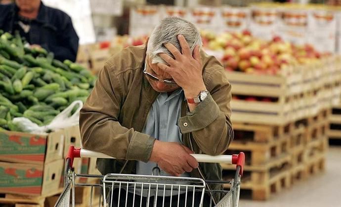 В Україні сповільнилася інфляція, при цьому тарифи зростають, а продукти дешевшають. Такі результати опублікувала Держслужба статистики.