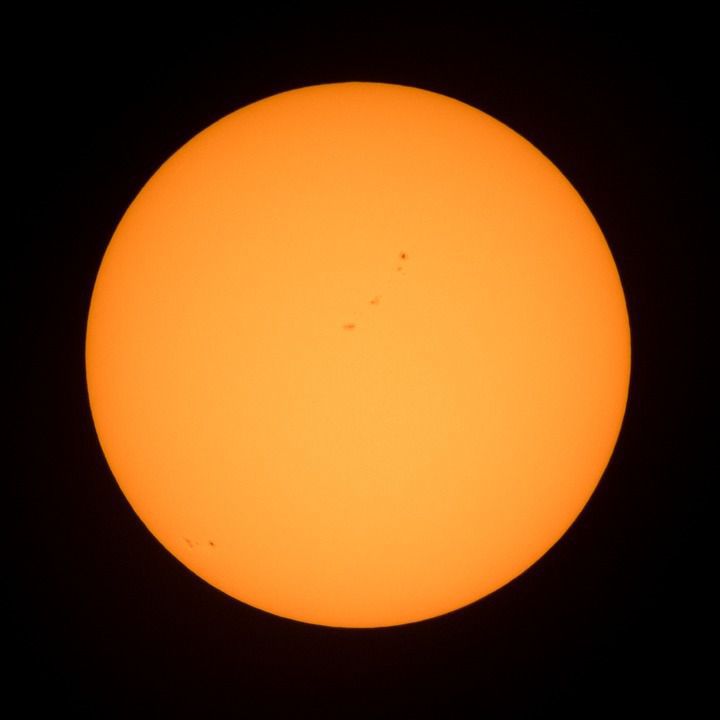 Сонячний цикл 25 набирає обертів. Третя пляма нового сонячного циклу утворилась на Сонці.