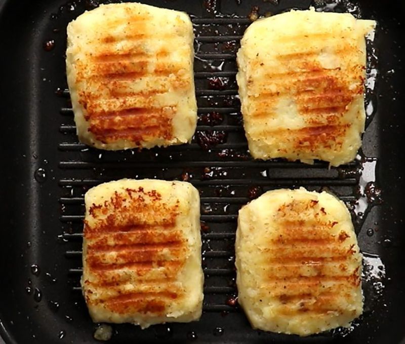 Оригінальні бутерброди з картоплі, які замінять основну страву. Вийде дуже смачно.