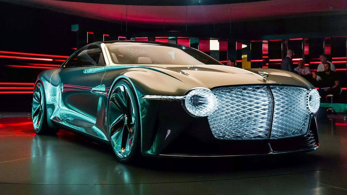 Голова компанії Bentley анонсував строки появи свого першого електромобіля. Компанія збирається побудувати електромобіль повністю з нуля.