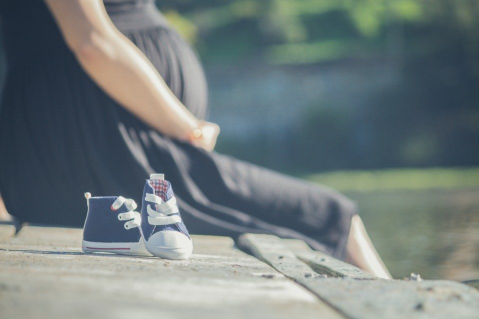 Зайва вага під час вагітності впливає на IQ синів. Ожиріння матерів під час вагітності може вплинути на все доросле життя їхніх синів.