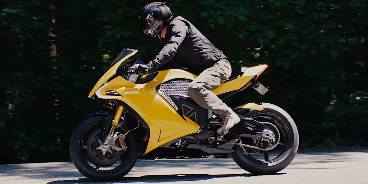 Майбутнє мотоциклів: Damon Hypersport унікальний електромотоцикл-трансформер. Канадська компанія презентувала мотоцикл з вражаючим пробігом без підзарядки.