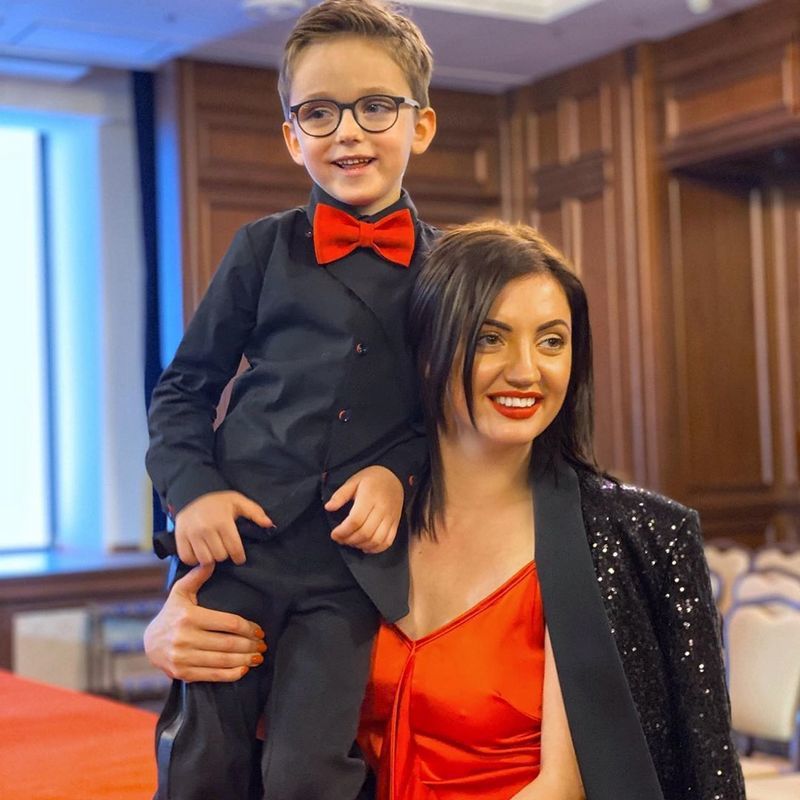 П'ятирічний син Ольги Цибульської вже має сторінку в соціальній мережі. Профіль допомагає вести зіркова матуся.
