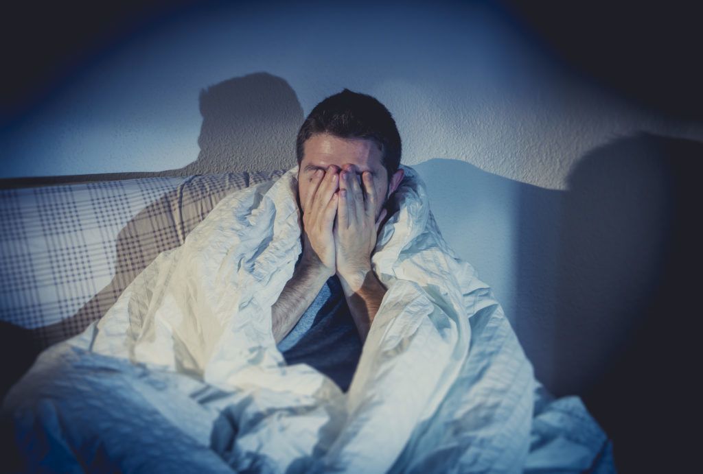 Фахівці розповіли, як наше тіло реагує на погані сни. Що відбувається з тілом, коли нам сняться кошмари.