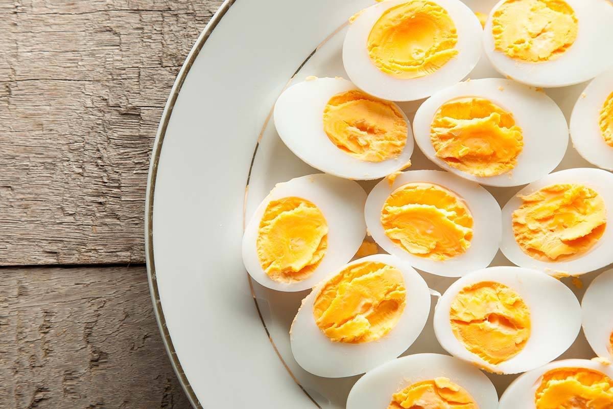 Що буде відбуватися з людиною, якщо вона стане щодня з'їдати по 2 яйця. 7 причин додати цей продукт у свій раціон.