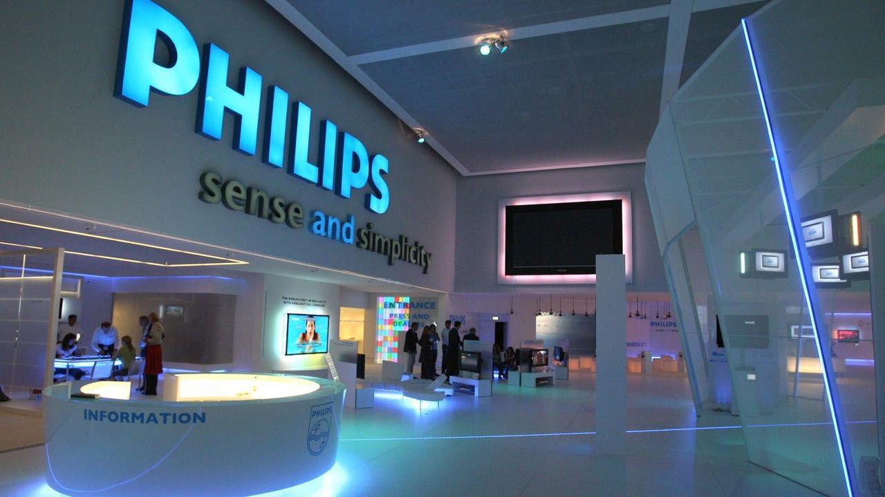 Philips має намір продати свій бізнес який випускає техніку для дому. Royal Philips планує зосередитися на розробці медичної техніки.